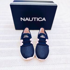 Nautica girls slip on sneakers, size 13